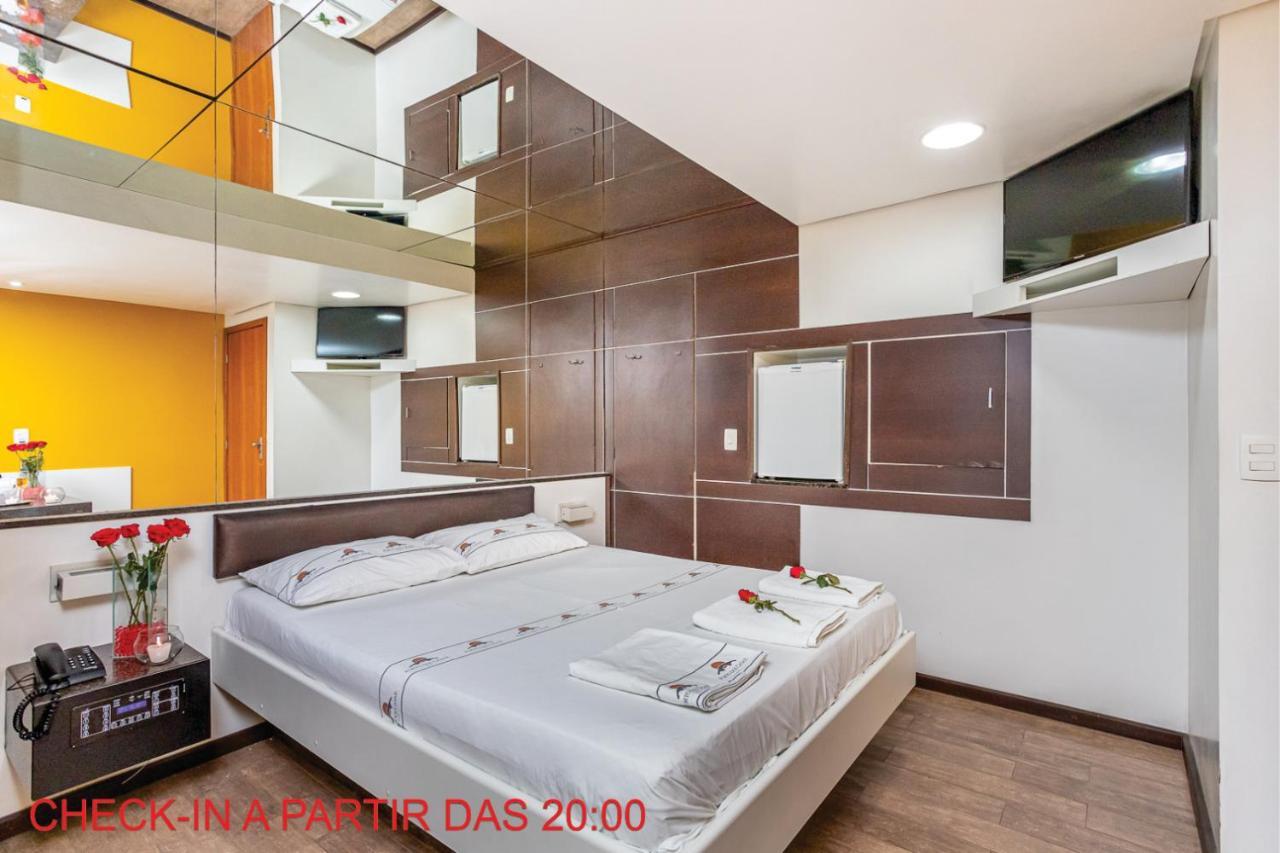 Motel Porto Dos Casais Porto Alegre Exteriör bild